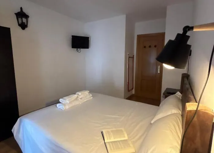 Caballos Ordesa L Garaje L Centrico ブロト